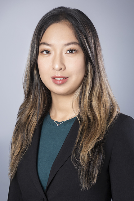 Mia Li portrait