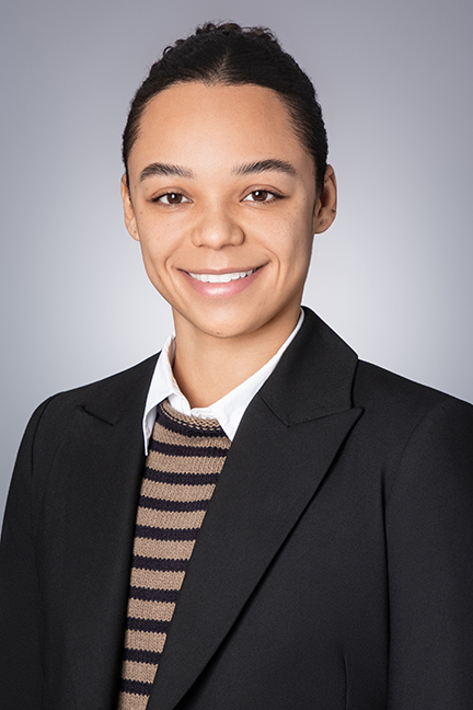 Zoe Neefe Portrait